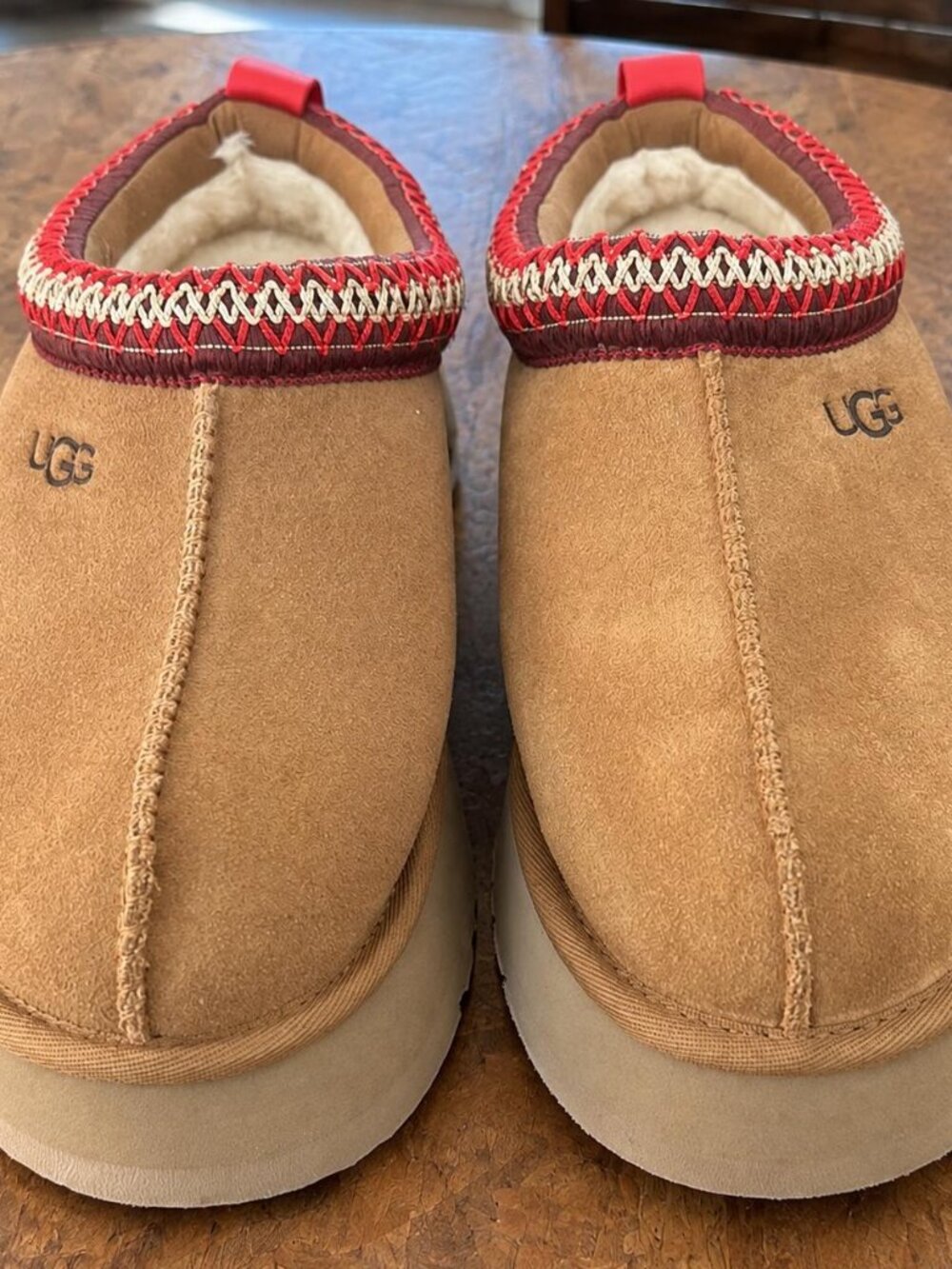 UGG Tazz Platform Slippers Chestnut Sandals